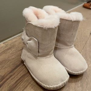 Ugh Infant boots